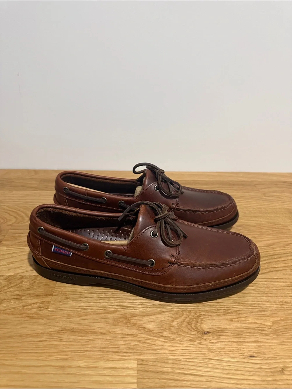 Brand new size 9 Sebago Men's Chestnut Brown Leather Boat Shoes